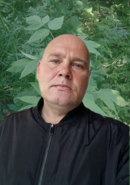 Юрий из Москвы, ищу на сайте знакомства без обязательств