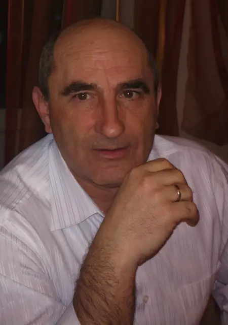 Андрей из Чебаркуля, ищу на сайте знакомства на одну ночь