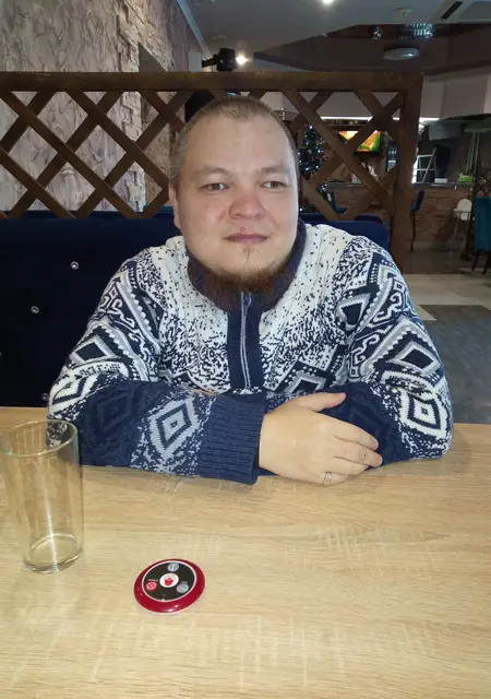 Я Данис, 40, знакомлюсь для постоянных отношений в Новотроицке