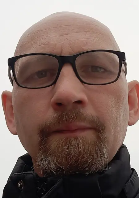 Дмитрий из Екатеринбурга, ищу на сайте знакомства без обязательств