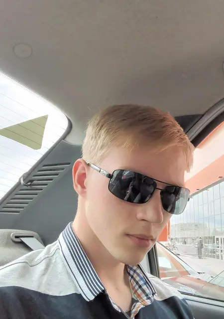 Евгений из Ангарска, ищу на сайте знакомства без обязательств