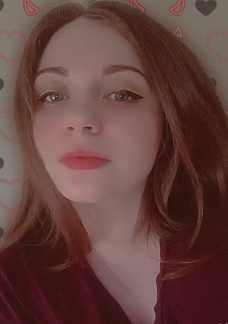 Кристина из Томска, мне 23, познакомлюсь для приятного времяпровождения