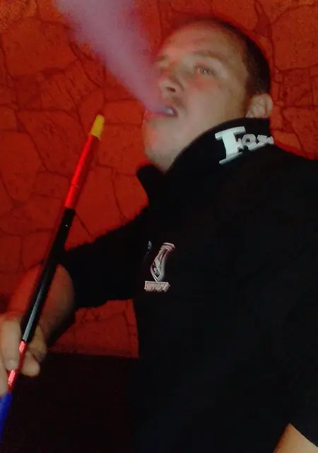 Александр из Мирного, мне 39, познакомлюсь на одну ночь