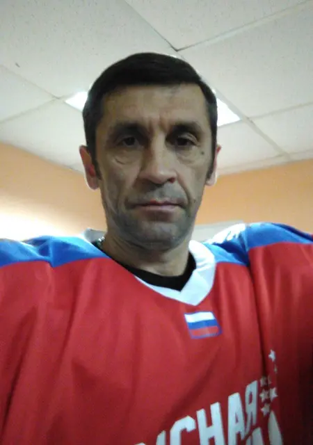 Я Игорь, 53, знакомлюсь без обязательств в Геленджике