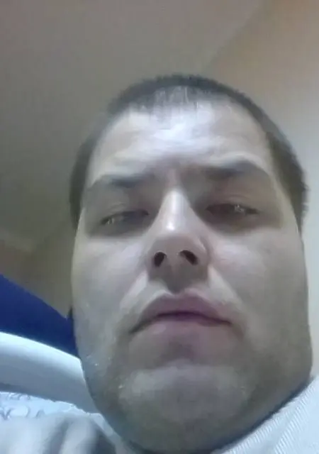 Рустам из Усинска, ищу на сайте знакомства без обязательств