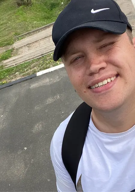 Я Виталий, 29, из Энгельса, ищу знакомство для дружбы