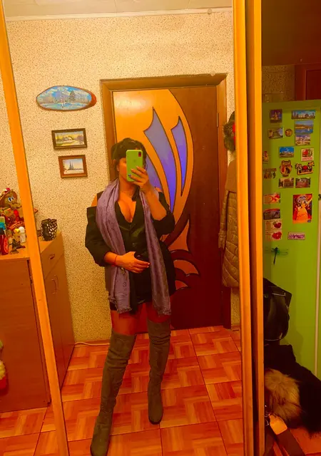 Я Катя, 38, из Москвы, ищу знакомство для приятного времяпровождения