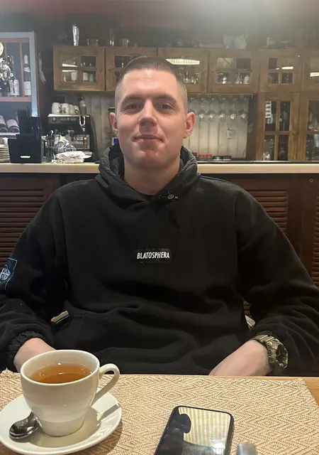 Тим из Часцов, мне 25, познакомлюсь на одну ночь