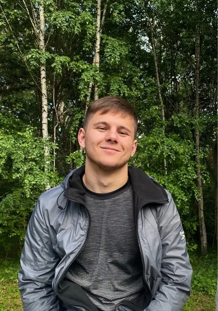 Я Арсений, 26, из Иркутска, ищу знакомство для приятного времяпровождения