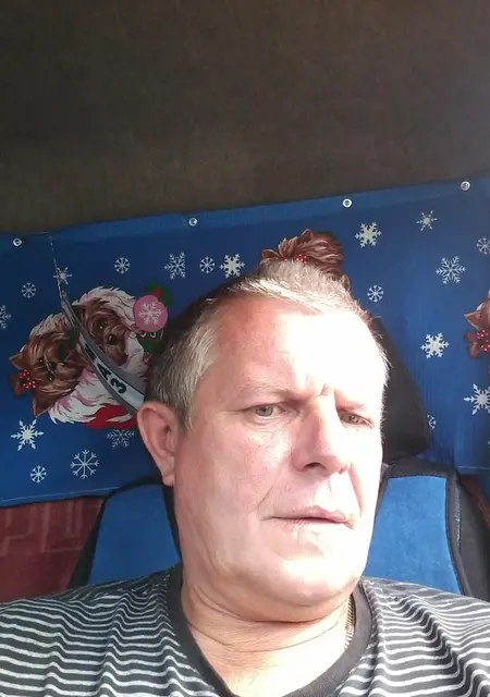 Я Юрий, 56, из Ульяновска, ищу знакомства без обязательств