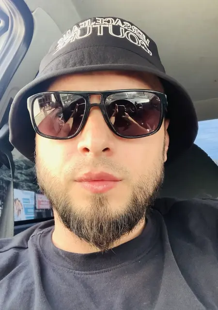 Я Адам, 37, знакомлюсь без обязательств в Пятигорске