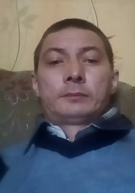 Евгений из Томска, мне 44, познакомлюсь на одну ночь