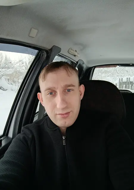 Илья из Новокузнецка, ищу на сайте постоянные отношения