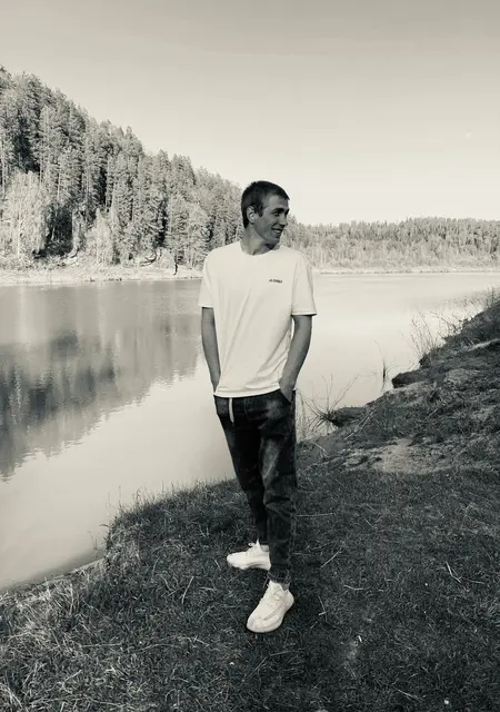 Александр из Горно-Алтайска, мне 25, познакомлюсь на одну ночь