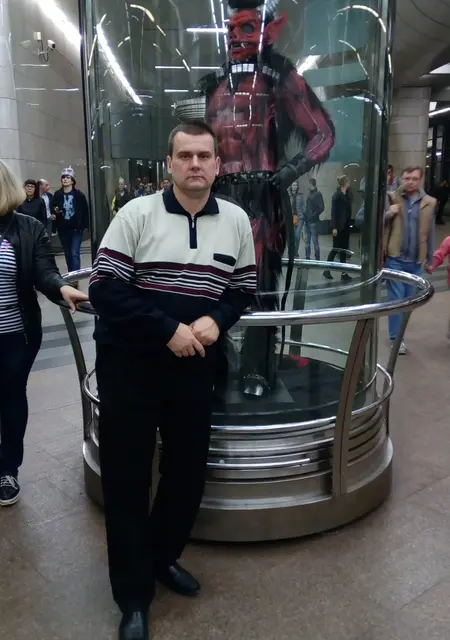 Максим из Минска, мне 50, познакомлюсь на одну ночь