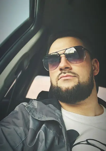 Я Дмитрий, 34, знакомлюсь для совместных путешествий в Шахтах