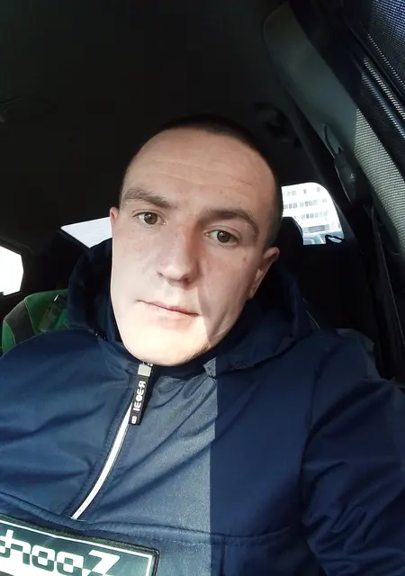 Алексей из Дзержинского, мне 35, познакомлюсь на одну ночь