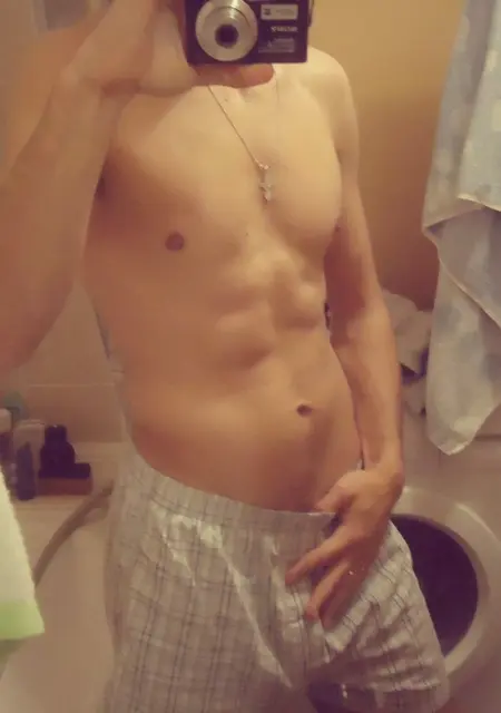 Я Сергей, 34, знакомлюсь для общения в Надыме