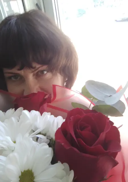 Я Мила, 53, из Омска, ищу знакомство для дружбы