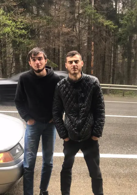 Я Алихан, 22, из Черкесска, ищу знакомства без обязательств