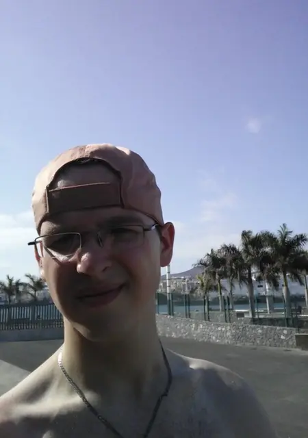 Evgeniy из Балтийска, мне 34, познакомлюсь для постоянных отношений