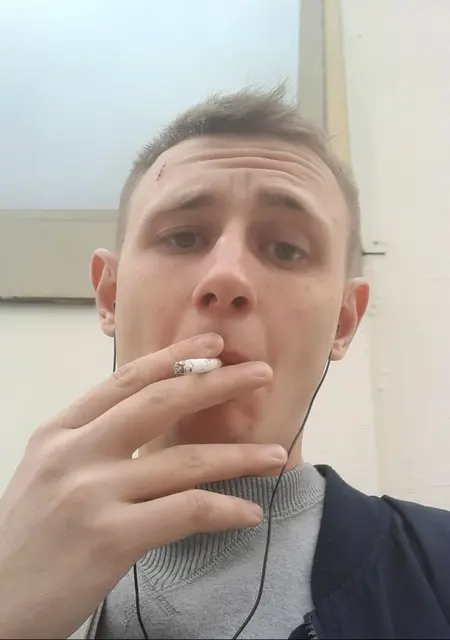 Я Стас, 28, из Тосно, ищу знакомство для постоянных отношений