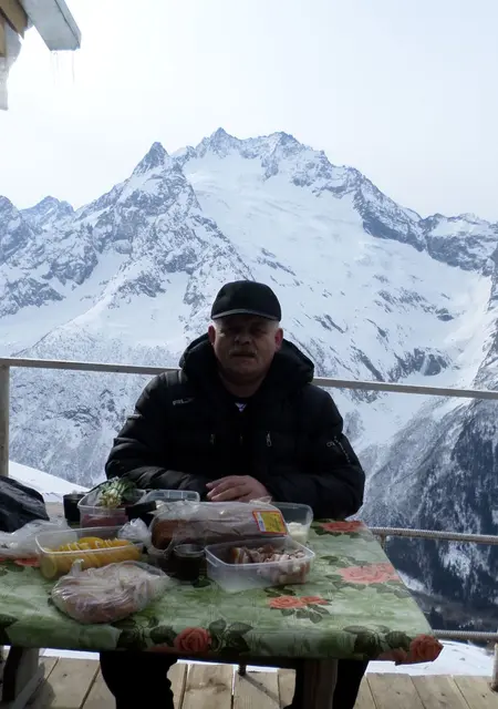 Сергей из Лисок, мне 55, познакомлюсь на одну ночь