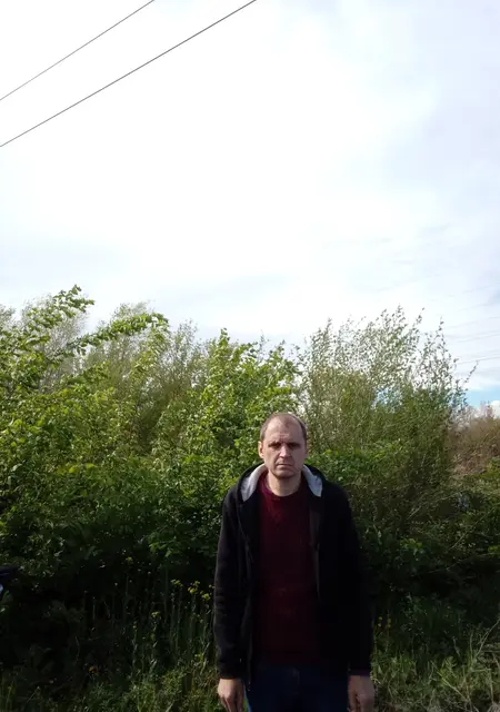 Я Дима, 45, из Орска, ищу знакомство для постоянных отношений