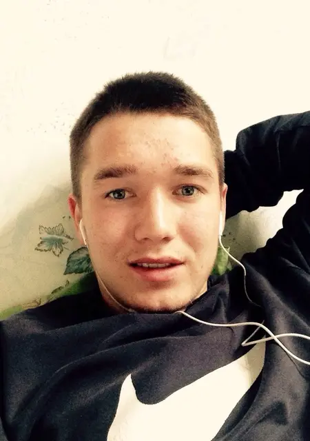 Саня из Йошкар-Олы, мне 29, познакомлюсь на одну ночь