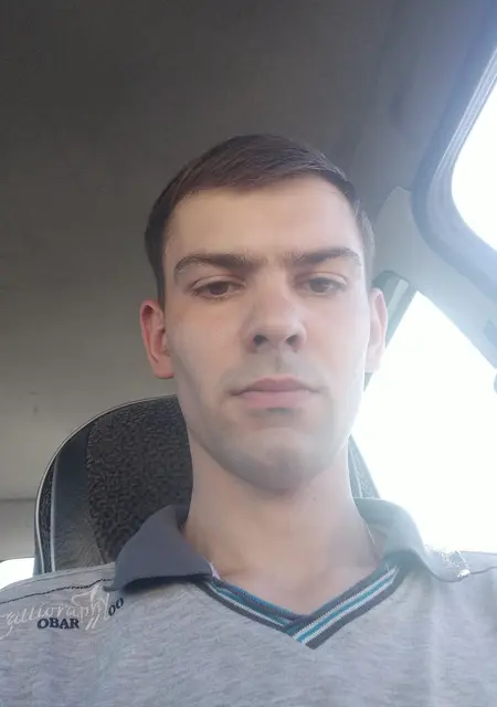 Я Артём, 28, из Валуек, ищу знакомство для дружбы