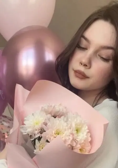 Я Оксана, 21, знакомлюсь без обязательств в Южно-Сахалинске