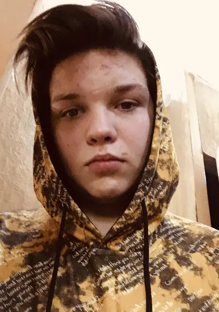 Я Паша, 25, из Щелково, ищу знакомства без обязательств