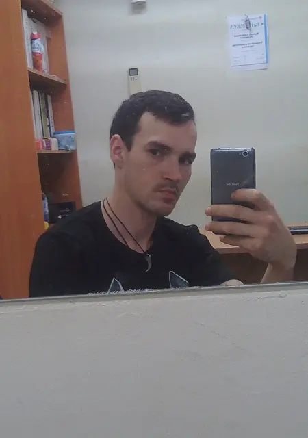 Я Алех, 35, знакомлюсь без обязательств в Нахабином