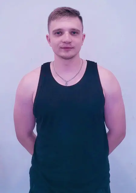 Я Артём, 27, из Пушкина, ищу знакомства без обязательств