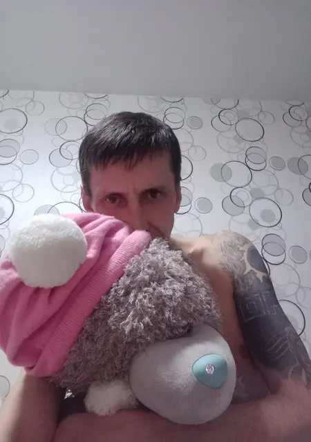 Я Игорь, 47, знакомлюсь без обязательств в Перми