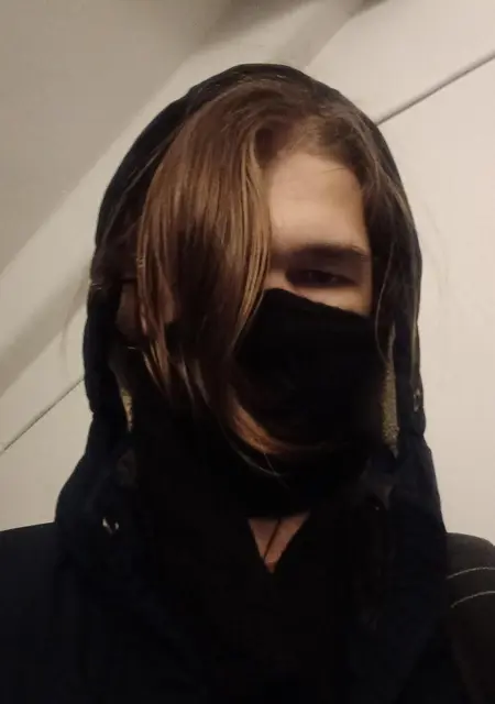 Я Вячеслав, 21, из Минеральных Вод, ищу знакомство для дружбы