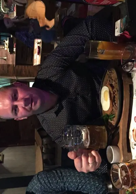 Дмитрий из Сегежи, мне 43, познакомлюсь на одну ночь