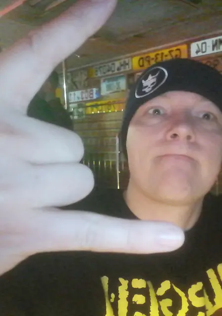 Андрей из Архангельска, мне 41, познакомлюсь на одну ночь