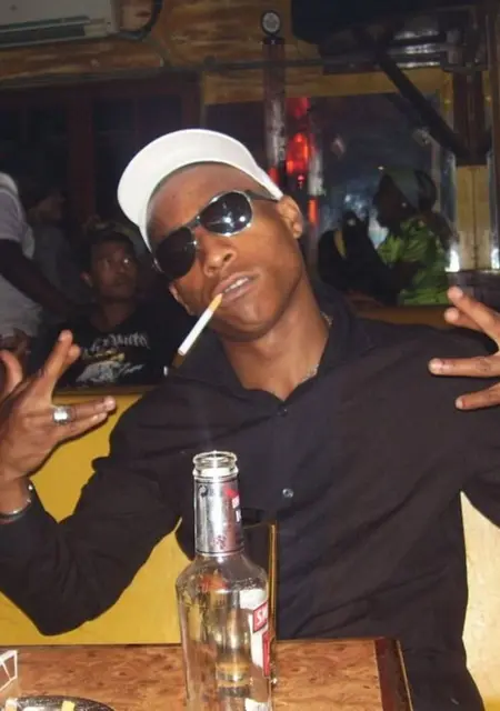 Я Rahim, 39, знакомлюсь в Париже