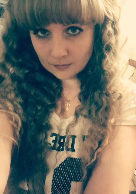 Настя из Нижнего Новгорода, мне 40, познакомлюсь на одну ночь