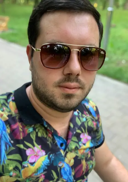 Garri из Пятигорска, ищу на сайте приятное времяпровождение