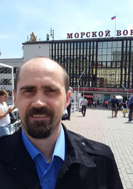 Роман из Партизанска, мне 49, познакомлюсь для общения