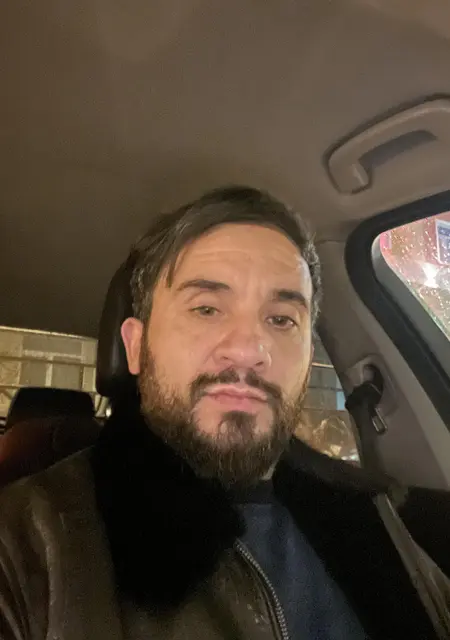 Я Эдик, 42, из Реутова, ищу знакомства без обязательств