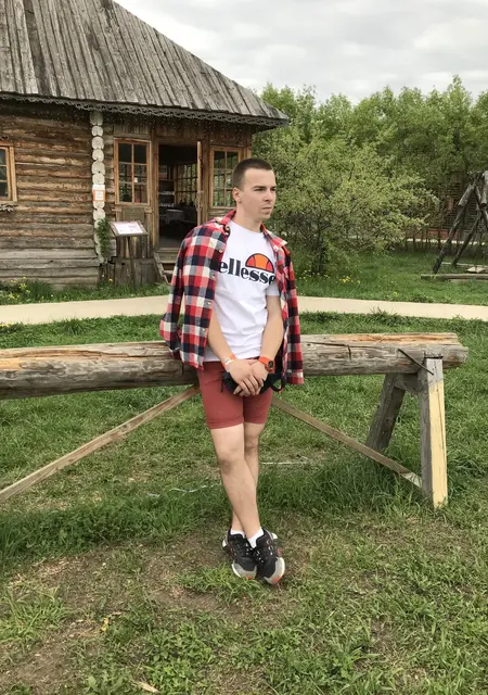 Я Илья, 26, знакомлюсь без обязательств в Апрелевке