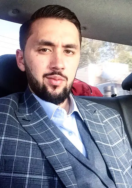 Андрей из Курска, мне 40, познакомлюсь для приятного времяпровождения