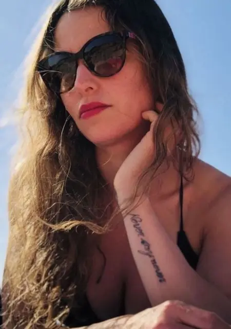 Я Mia, 40, из Мадрида, ищу знакомство