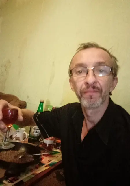 Владимир из Орла, мне 50, познакомлюсь на одну ночь