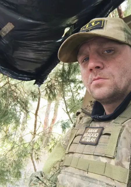 Я Вован Спб, 36, из Синявина, ищу знакомства на одну ночь