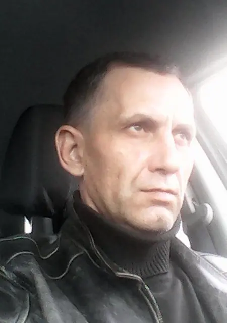 Валера из Иванова, ищу на сайте знакомства на одну ночь