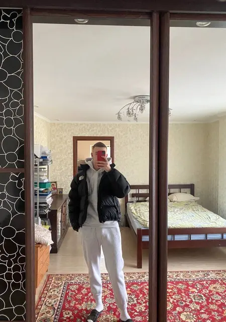 Я Колясик, 24, из Симферополя, ищу знакомство для приятного времяпровождения